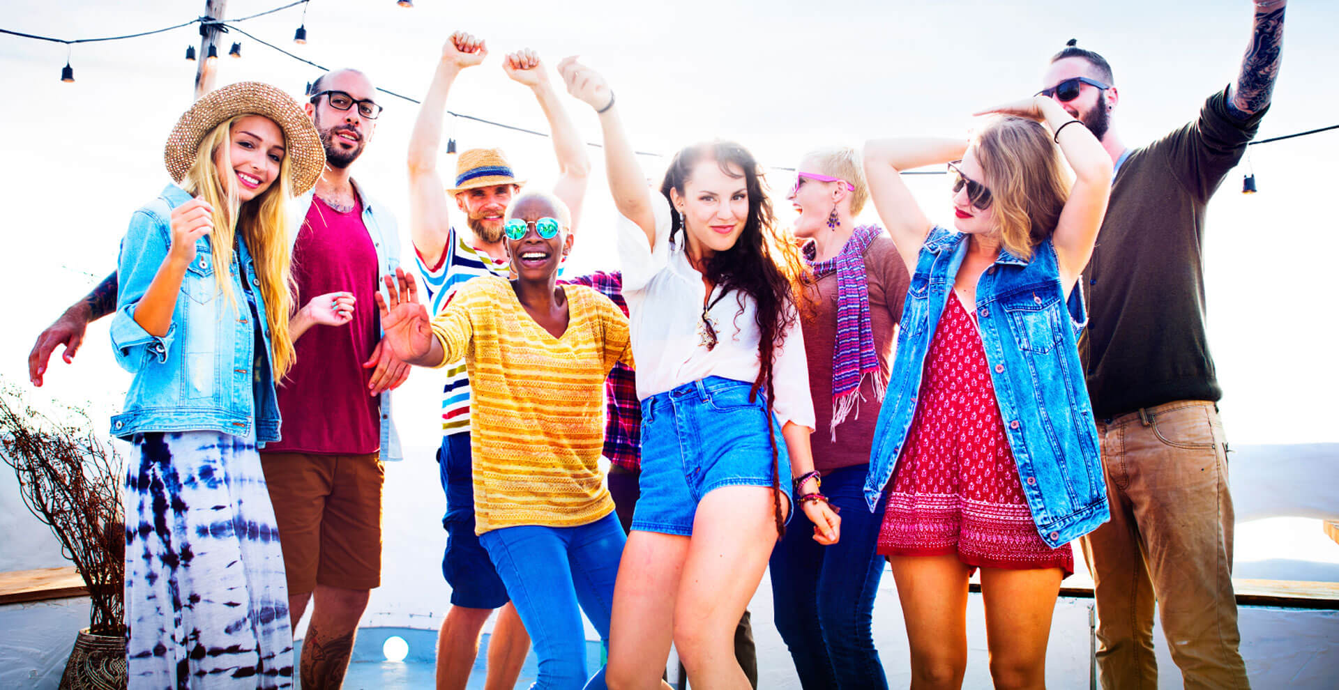 Free & Premium Fashion Shopify Theme for your online eCommerce Shop